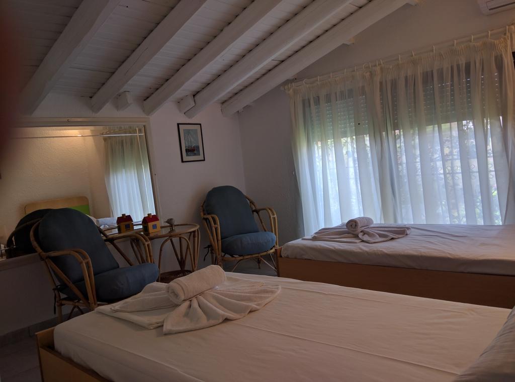 Beach Front Chanioti Полихроно Екстериор снимка
